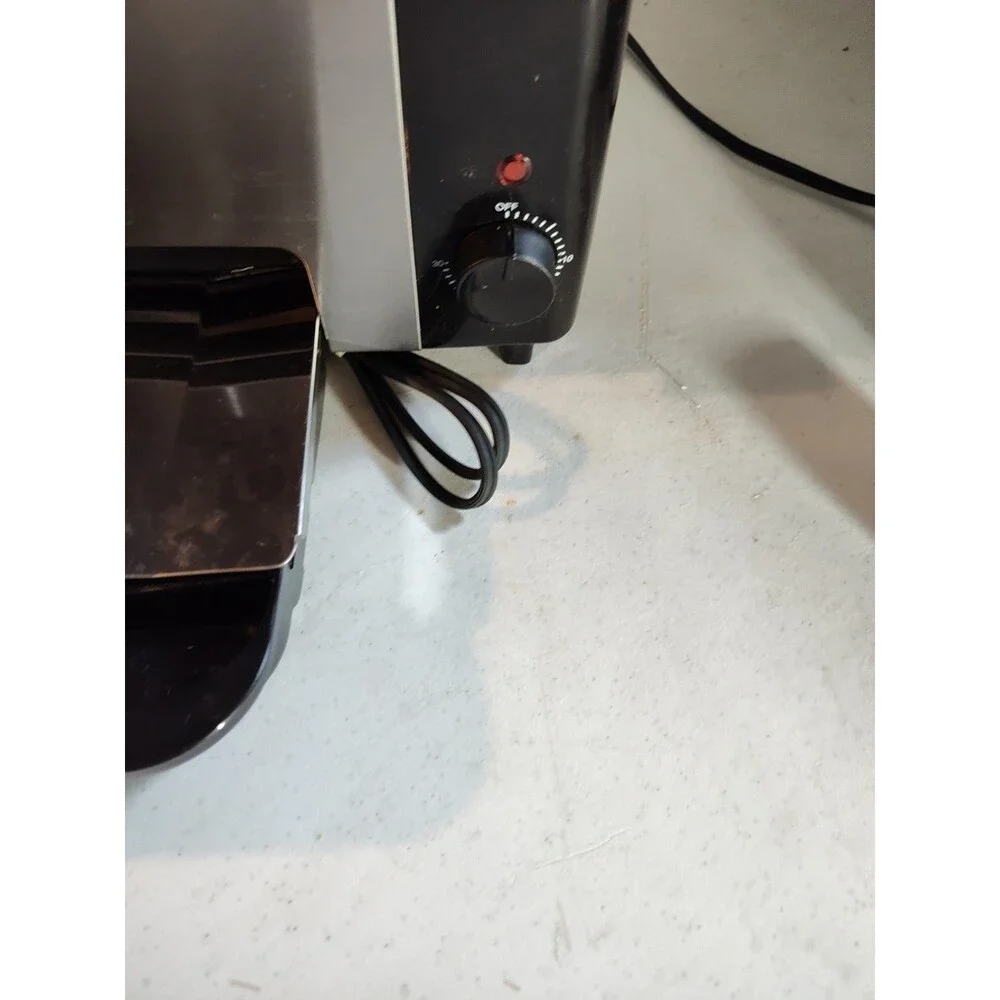 Ronco Ready Grill Indoor Cooking used RG1001BLDRM ss/black w/ basket B-2 (1102)